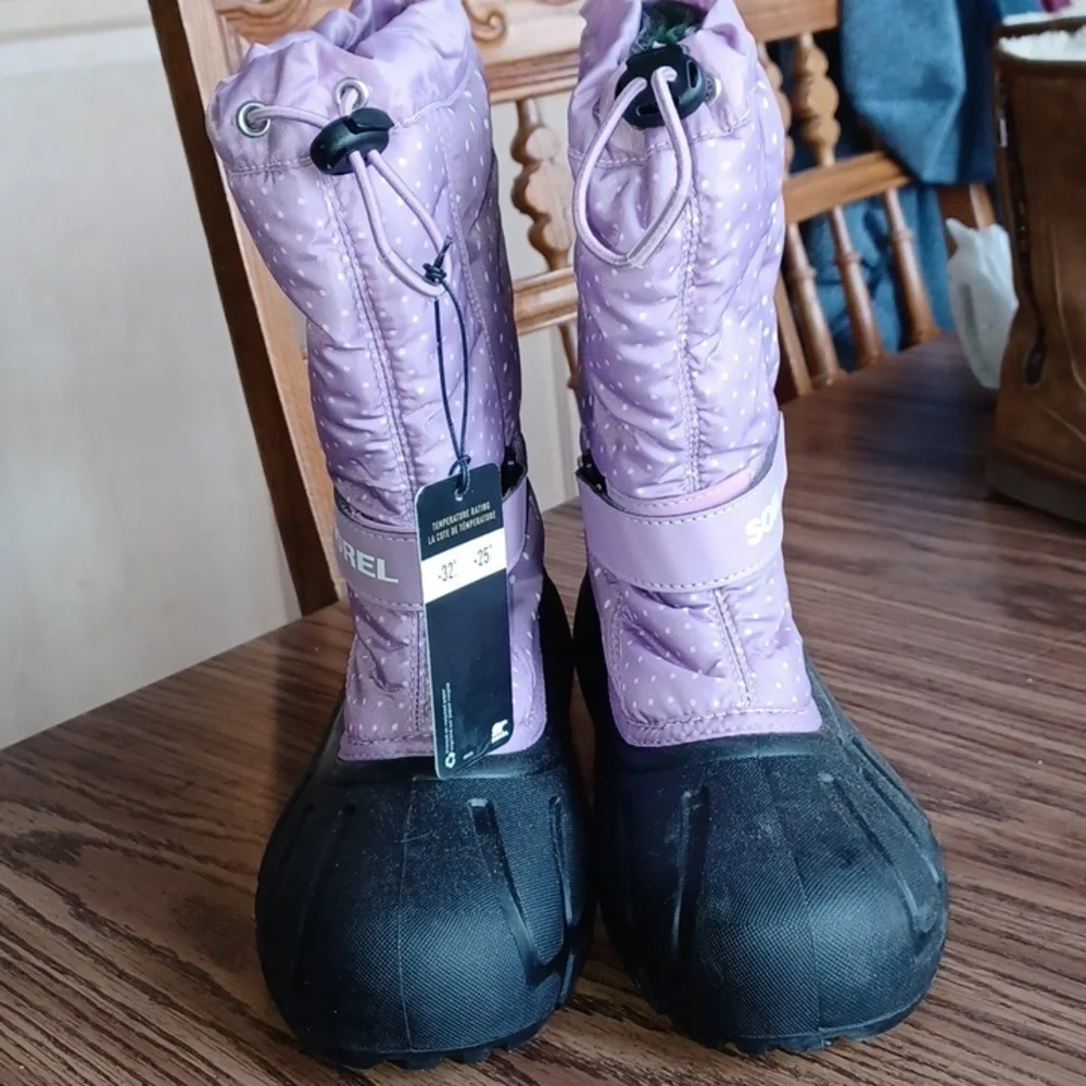 Sorel Winter Boots, Purple Polka Dot Pattern